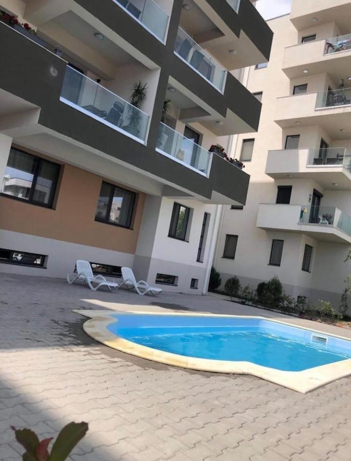 Emi Apartment Mamaia Navodari Exterior photo