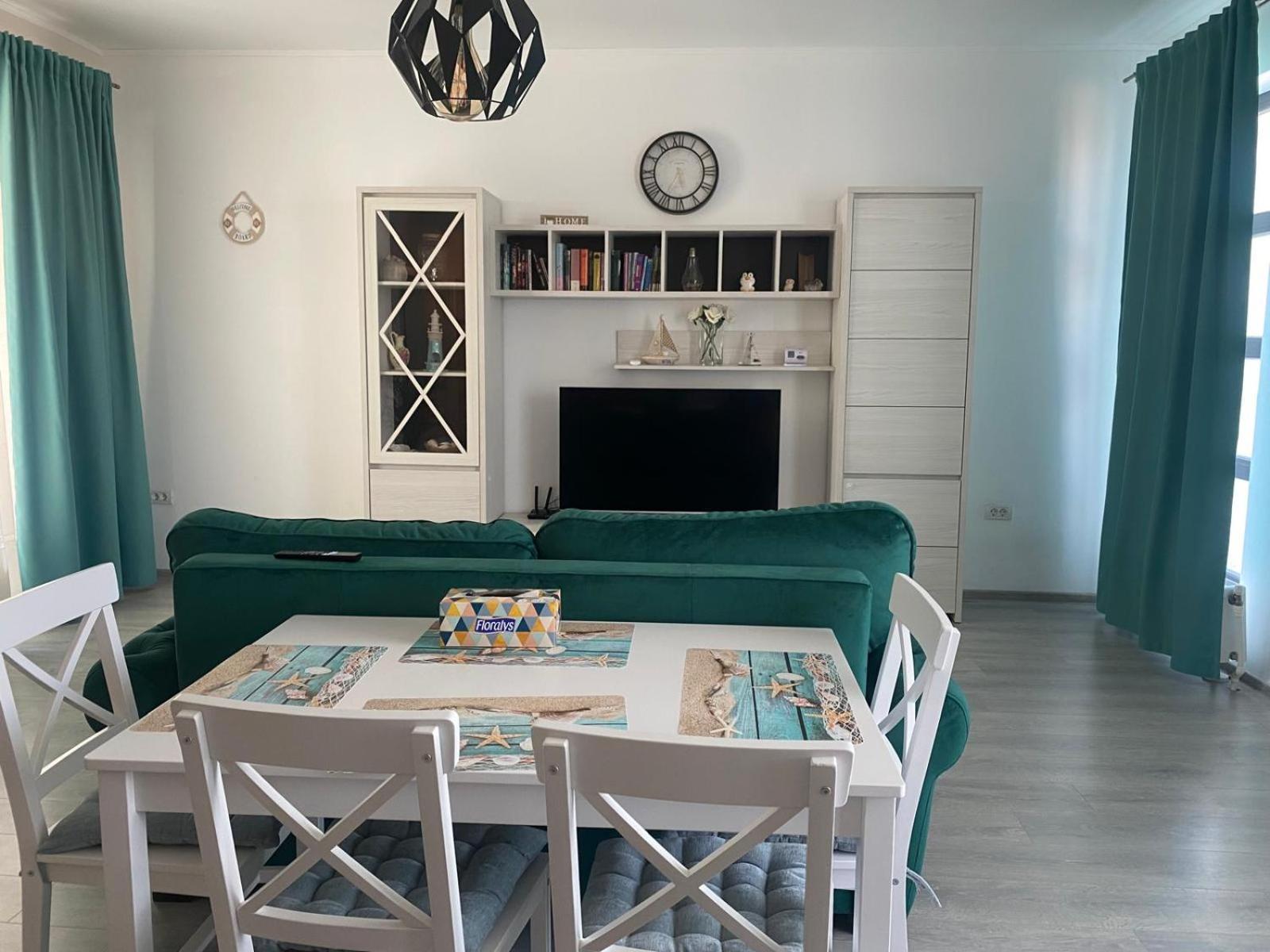 Emi Apartment Mamaia Navodari Exterior photo